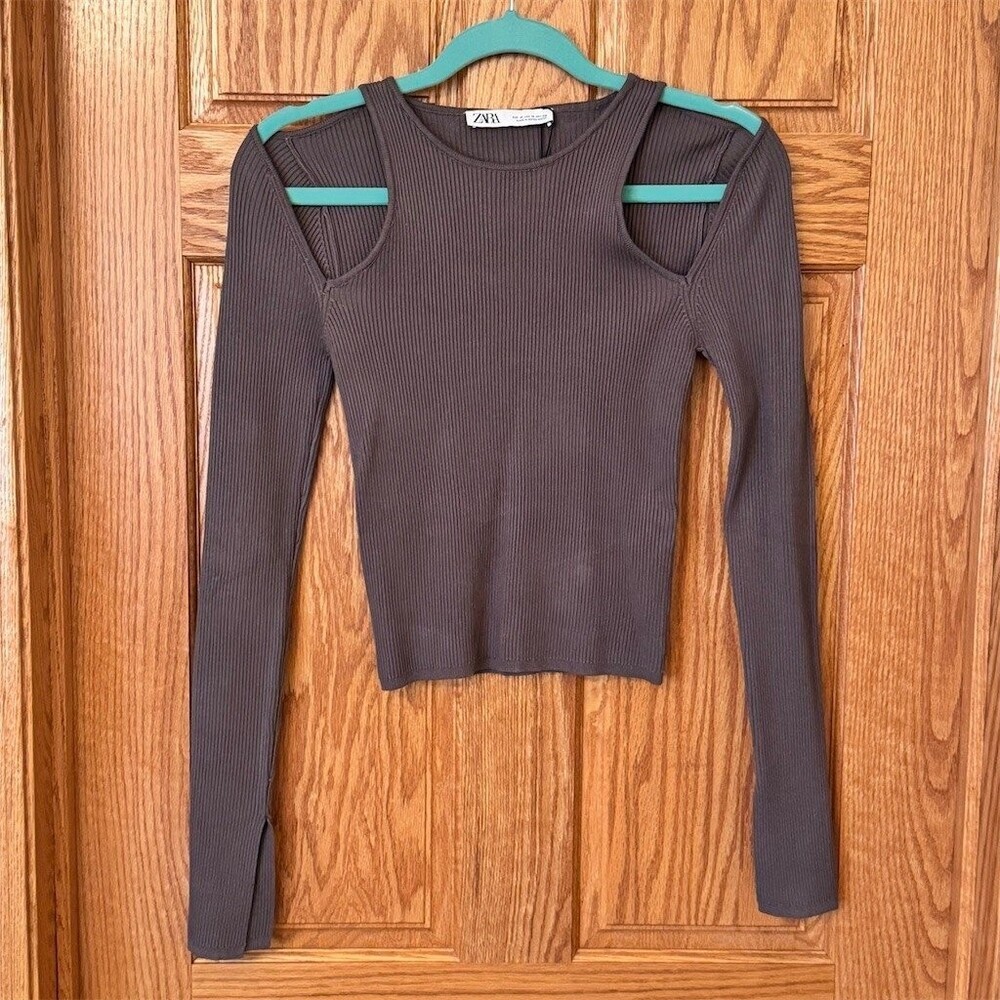 ZARA Cropped Top Womens M Brown Taupe Ribbed Knit Cutout Shoulder Long Sleeve